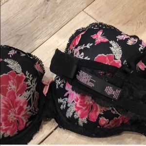 Victoria’s Secret Dream Angels lined Demi sz 36D